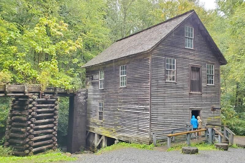 Things to do in Great Smoky Mountains National Park. historic mill in north carolina. mingus mill. nc smokies travel blog