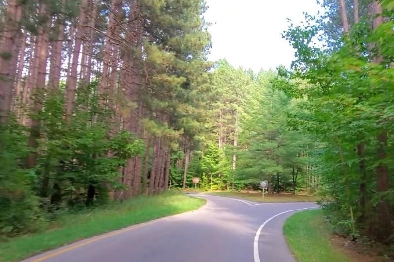 Pierce Stocking Scenic Drive tour how long. michigan travel blog