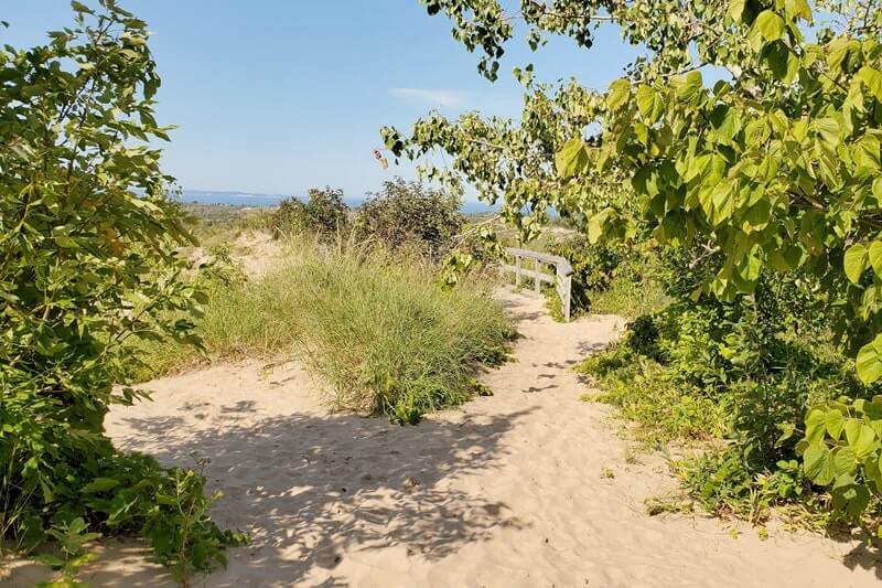 Best stops on Pierce Stocking Scenic Drive: sleeping bear dune overlook. stop #10. michigan travel blog