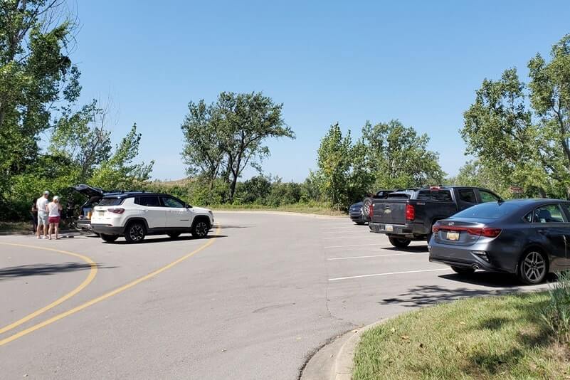 Pierce Stocking Scenic Drive parking at cottonwood trail. stop #4. michigan travel blog