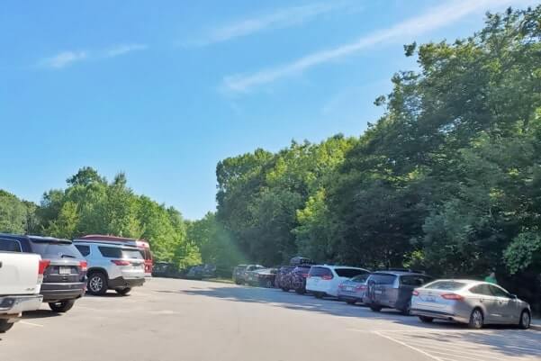Pierce Stocking Scenic Drive parking at lake michigan overlook. stop #9. michigan travel blog