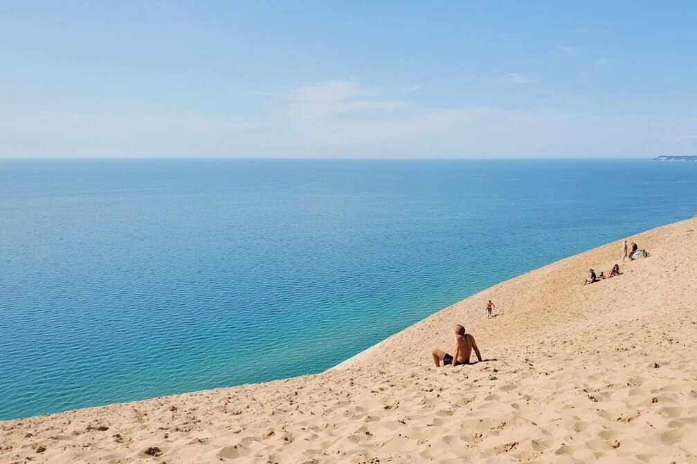 How much time for the best stops and best overlooks on Pierce Stocking Scenic Drive. michigan travel blog
