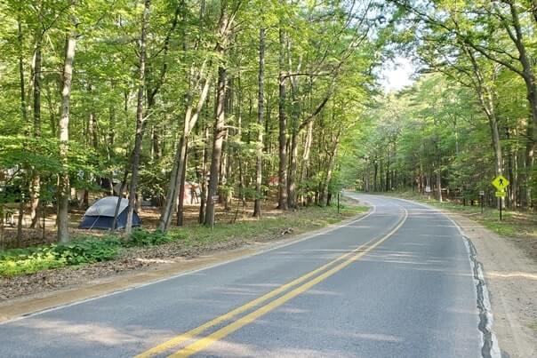 Muskegon State Park camping, campsite at Lake Michigan campground. michigan travel blog