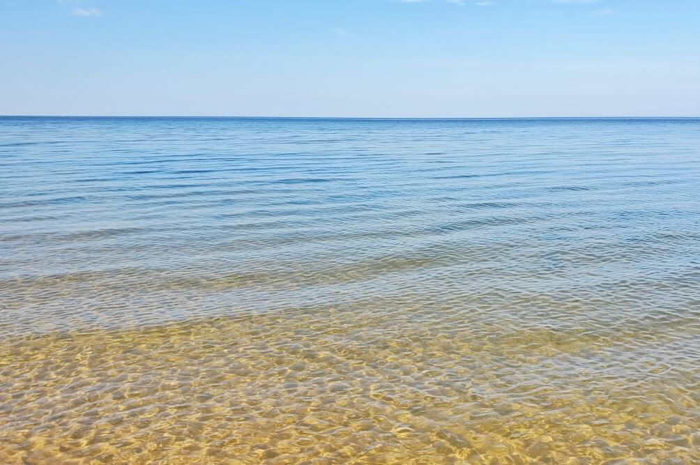 Lake Michigan camping in Michigan. Muskegon State Park camping, Lake Michigan campground. michigan travel blog