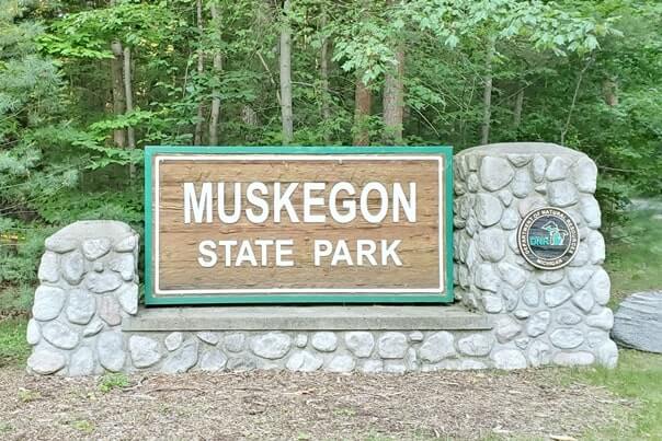 Muskegon State Park camping, Lake Michigan campground. michigan travel blog