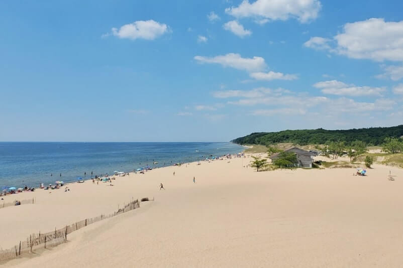 Lake Michigan campground near channel beach. muskegon state park camping. michigan travel blog