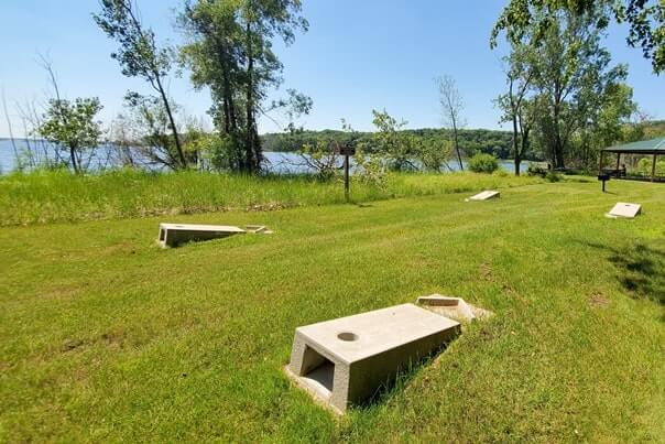 Lake Michigan campground near snug harbor picnic area. muskegon state park camping. michigan travel blog