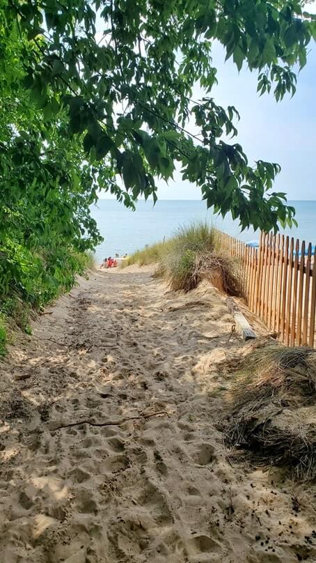 Trail to Oak Beach. south haven beach access. michigan travel blog