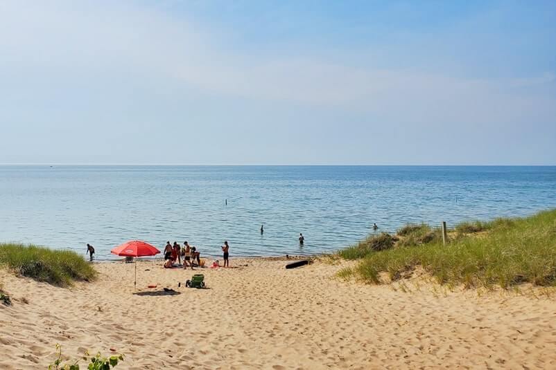 Packard Park beach access. lake michigan beach park in south haven. south haven beaches, michigan travel blog