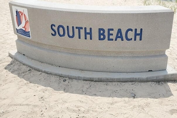 Beach access for South Beach Michigan. How to get there. South Haven beaches. Lake Michigan beaches in south haven MI. michigan travel blog