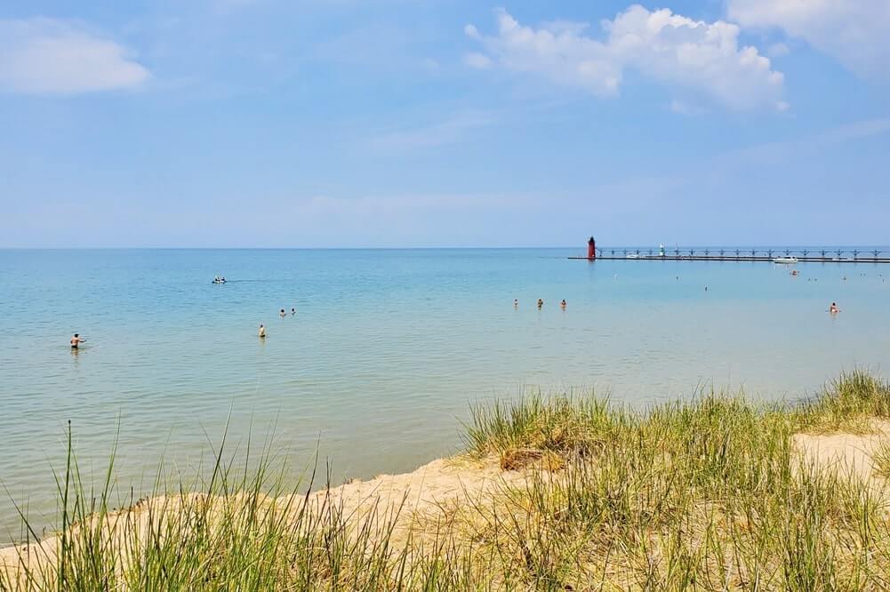 Beach access for South Beach Michigan. How to get there. South Haven beaches. Lake Michigan beaches in south haven MI. michigan travel blog