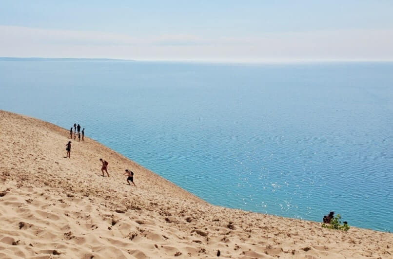 Michigan sand dunes. Things to do in Sleeping Bear Dunes: Lake Michigan overlook sand dunes, pierce stocking scenic drive. michigan travel blog