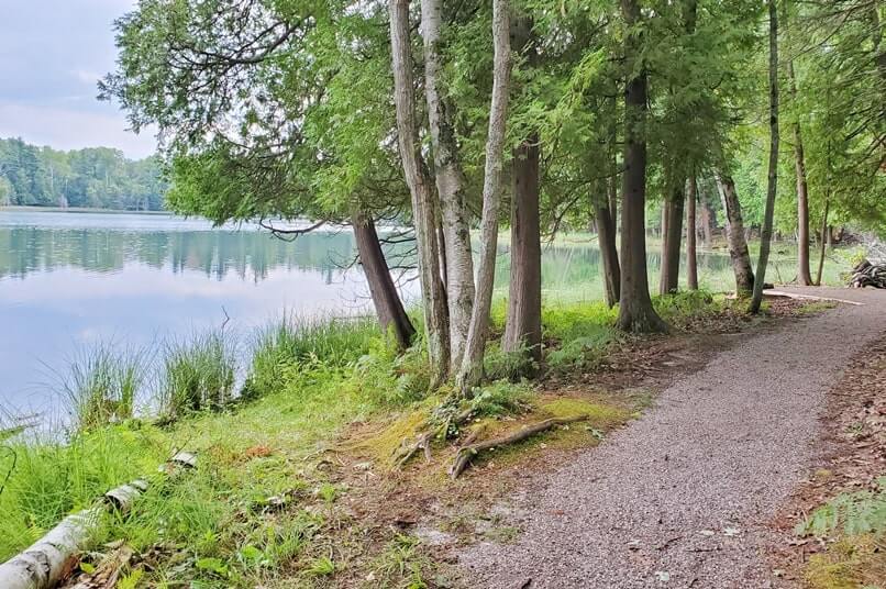 Things to do in Sleeping Bear Dunes: platte plains trails, bass lake loop. michigan travel blog
