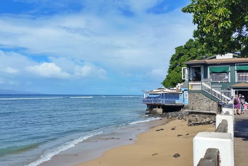 front street near lahaina cruise port. can you walk around lahaina cruise port. things to do near lahaina cruise port