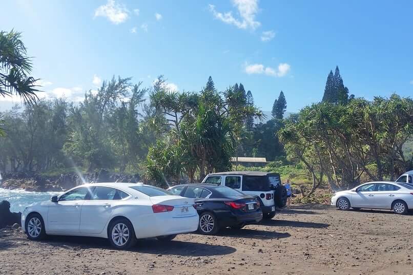 Keanae Lookout parking. Keanae Road parking. Keanae Point parking. maui hawaii travel blog
