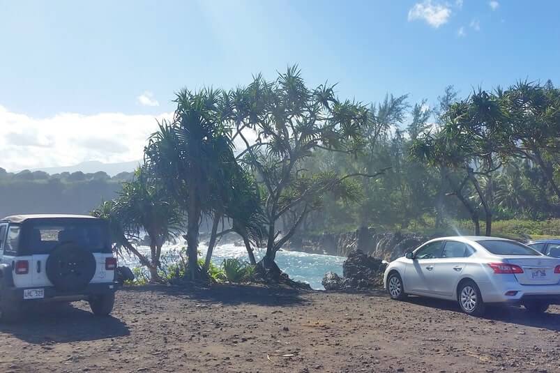 Keanae Lookout parking. Keanae Road parking. Keanae Point parking. maui hawaii travel blog