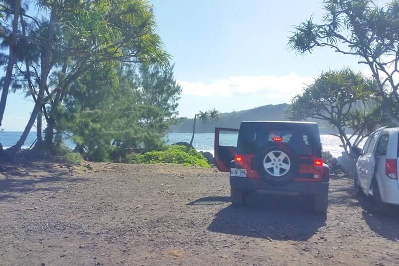 Keanae Lookout parking. Keanae Road parking. Keanae Point parking. maui hawaii travel blog