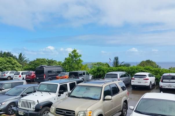 Pipiwai Trail parking lot: haleakala national park kipahulu parking. maui hawaii travel blog