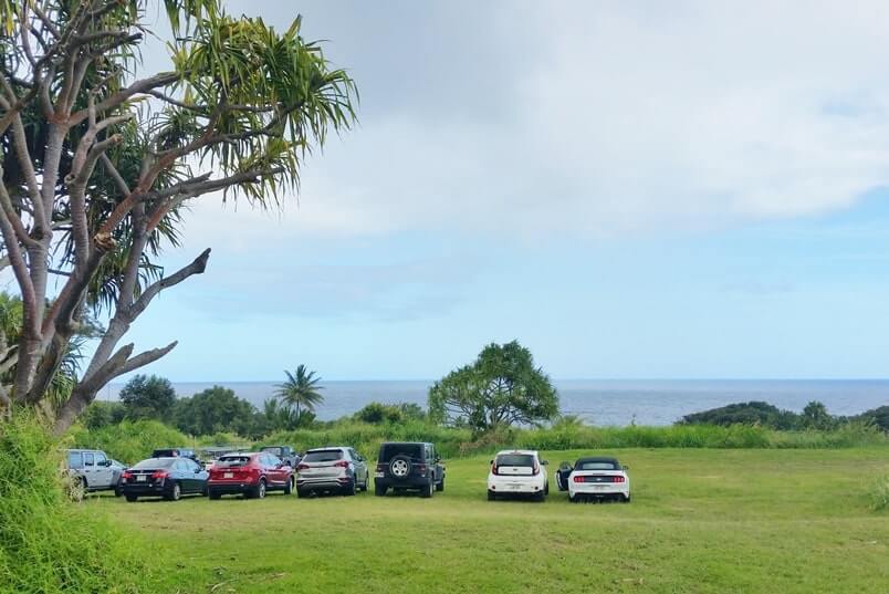 Pipiwai Trail parking lot: haleakala national park kipahulu parking. maui hawaii travel blog