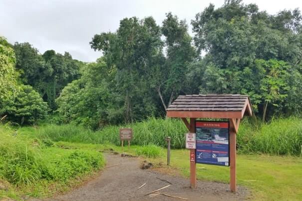 Pipiwai trailhead. Starting the Pipiwai Trail from kipahulu trailhead parking. maui hawaii travel blog