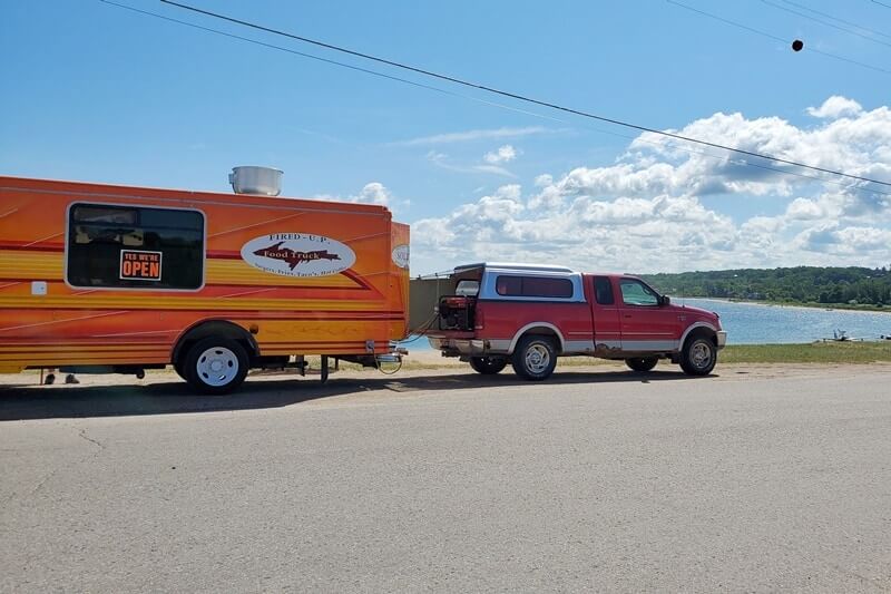 Bayfront Park food truck. grand marais food truck, cash only. up michigan travel blog