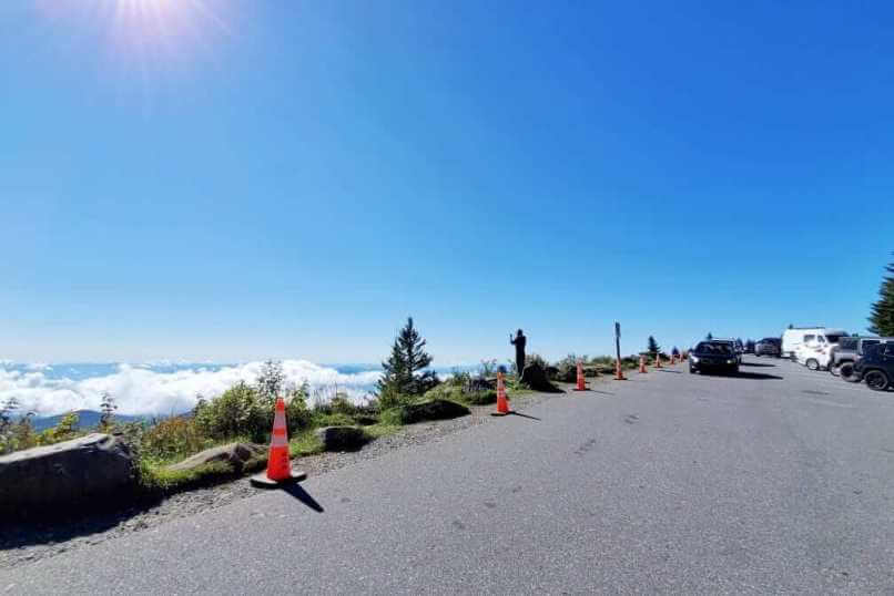Best scenic drives in Smoky Mountains. Driving in Smoky Mountains on Clingmans Dome Road. TN. NC. smokies travel blog