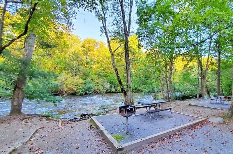 Best scenic drives in Smoky Mountains. Driving in Smoky Mountains on Little River Road. TN. smokies travel blog