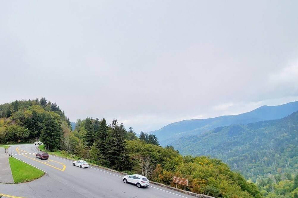 Best scenic drives in Smoky Mountains: Driving in the Smoky Mountains on Newfound Gap Road. TN. NC. smokies travel blog
