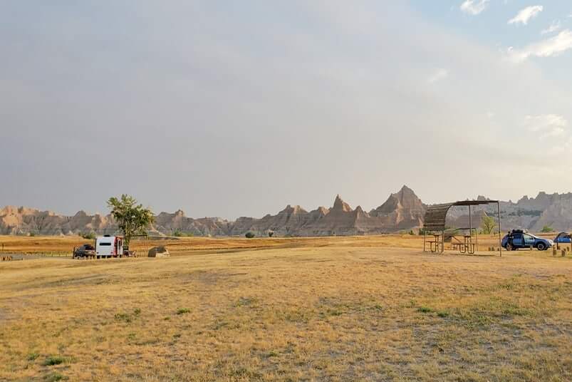 best badlands national park camping with badlands views. cedar pass campground. south dakata travel blog