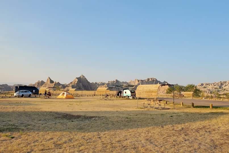 best badlands national park camping with badlands views. cedar pass campground. south dakata travel blog