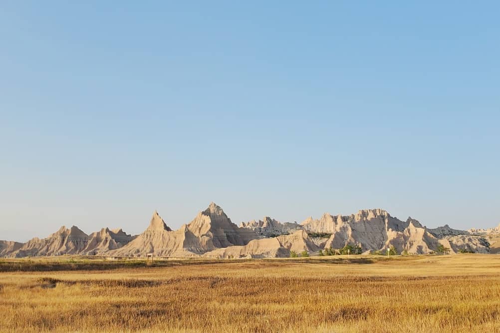 best badlands national park camping with badlands views. cedar pass campground. south dakata travel blog