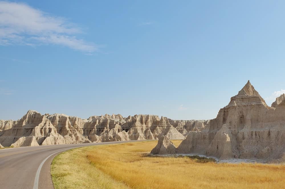 camping near badlands loop road. badlands national park camping. cedar pass campground. south dakata travel blog