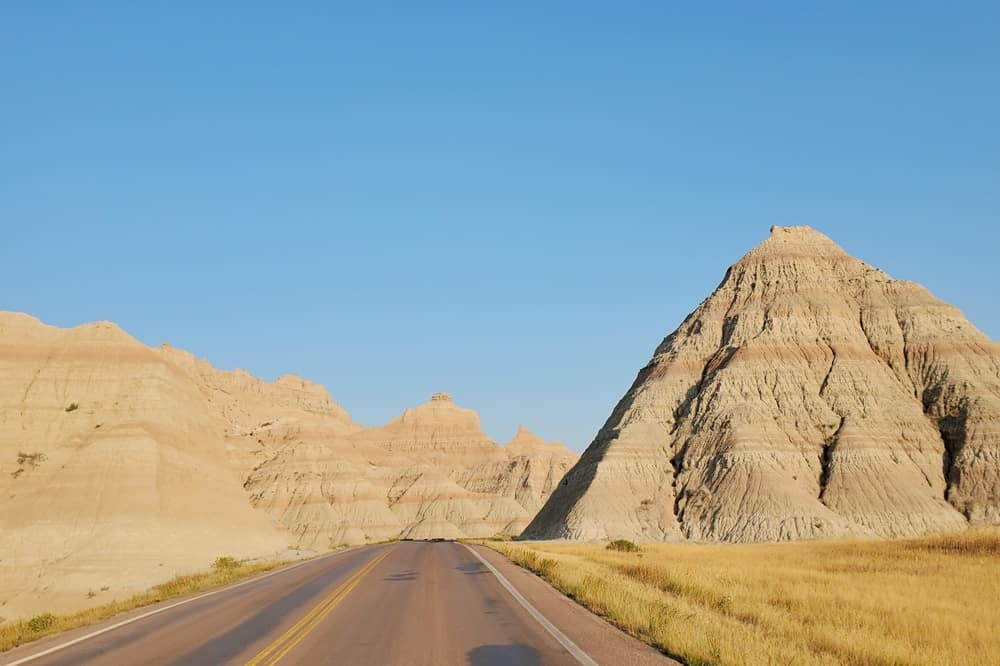 camping near badlands loop road. badlands national park camping. cedar pass campground. south dakata travel blog