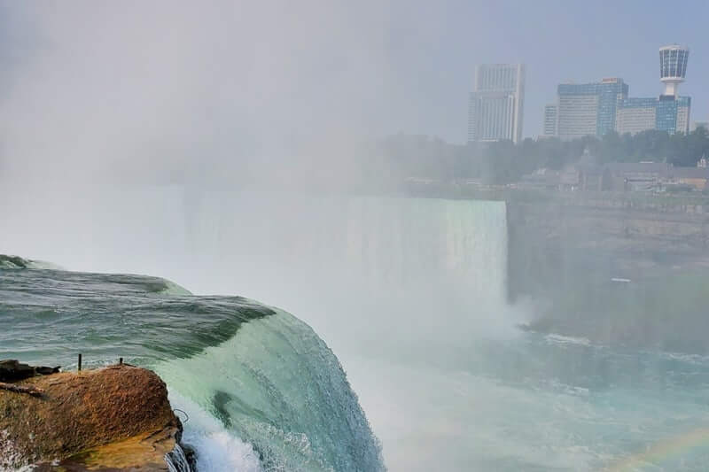 Terrapin Point, Goat Island, Niagara Falls, NY, USA. Horseshoe Falls, American side. new york travel blog