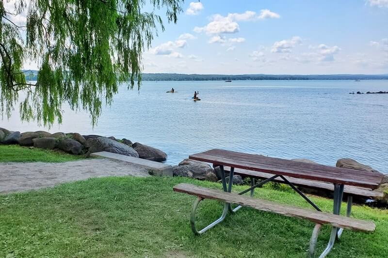 Canandaigua Lake trail. walking, running, biking. Things to do in Canandaigua NY: kershaw park. finger lakes new york travel blog