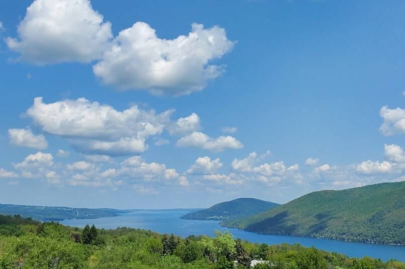 Canandaigua Lake scenic overlook: south bristol scenic overlook. Things to do in Canandaigua NY: kershaw park. finger lakes new york travel blog