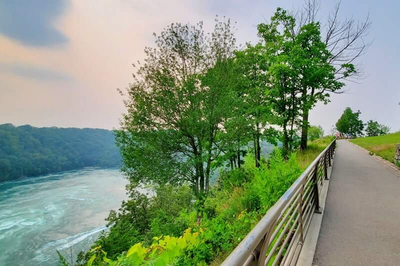 Whirlpool scenic overlook to niagara gorge rim trail. new york travel blog