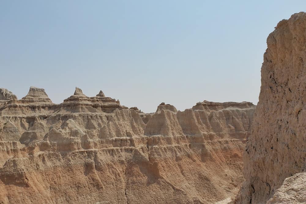 Window Trail: Short hikes in Badlands National Park. Easy hikes in Badlands National Park. south dakota travel blog