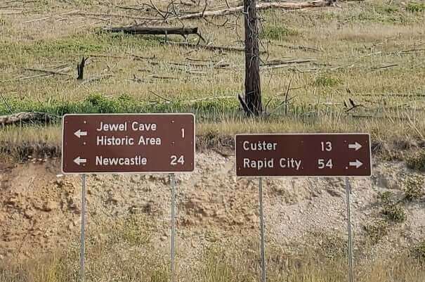 getting to Historic Area of Jewel Cave national monument park. south dakota travel blog