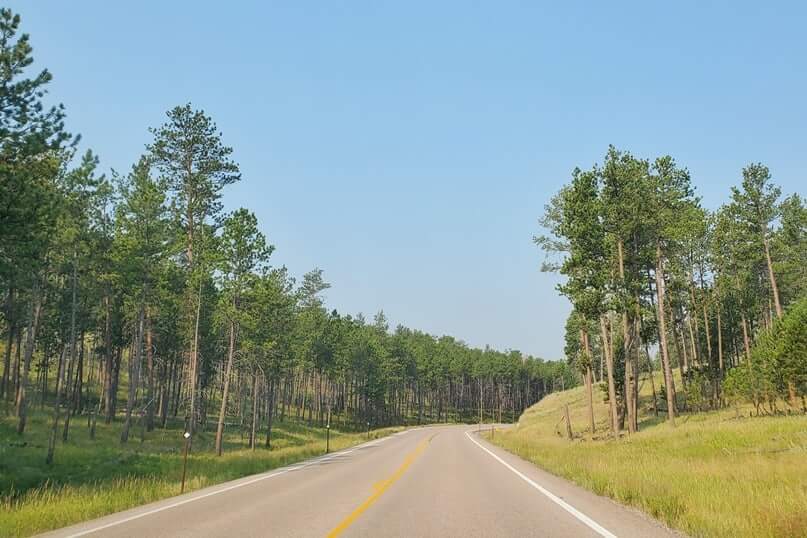 getting to Historic Area of Jewel Cave national monument park. south dakota travel blog