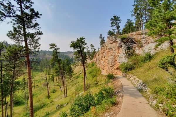 Hiking the Canyons Trail to natural entrance of Jewel Cave. south dakota travel blog