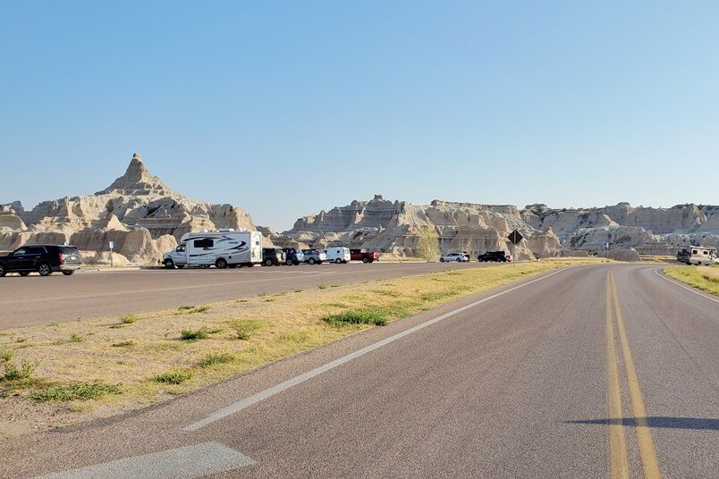 Castle Trail from Door Window Notch parking. How to hike Castle Trail. Where to start from door trail, window trail, notch trail. badlands national park. south dakota travel blog