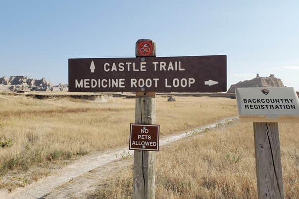 Where to start hiking the castle trail from old northeast road parking. badlands national park. south dakota travel blog