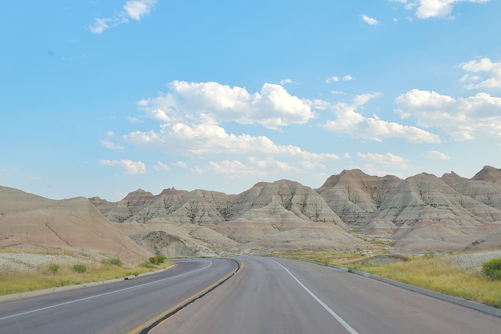 Driving Badlands Loop Road see yellow badlands. driving to yellow mounds overlook in Badlands National Park. sd travel blog