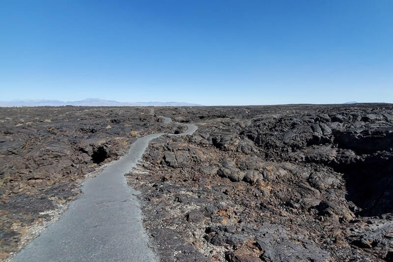 Caves Trail to Beauty Cave. Lava fields, Craters of the moon caves in Idaho. idaho travel blog