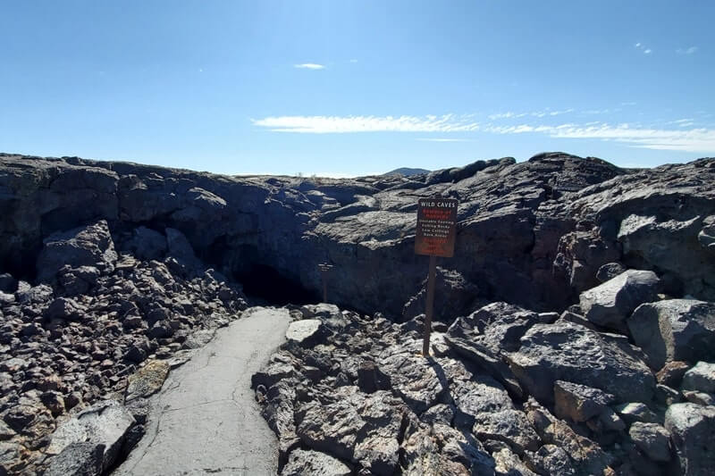 Caves Trail to Beauty Cave. Lava fields, Craters of the moon caves in Idaho. idaho travel blog