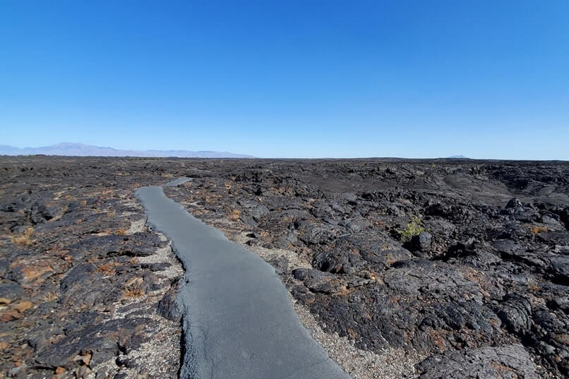 Getting to Boy Scout Cave: Caves Trail to Boy Scout Cave through craters of the moon lava fields. idaho travel blog