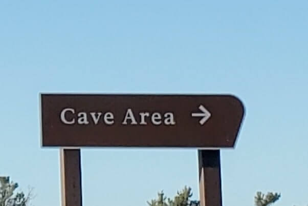 Driving to Dewdrop Cave. craters of the moon. idaho travel blog