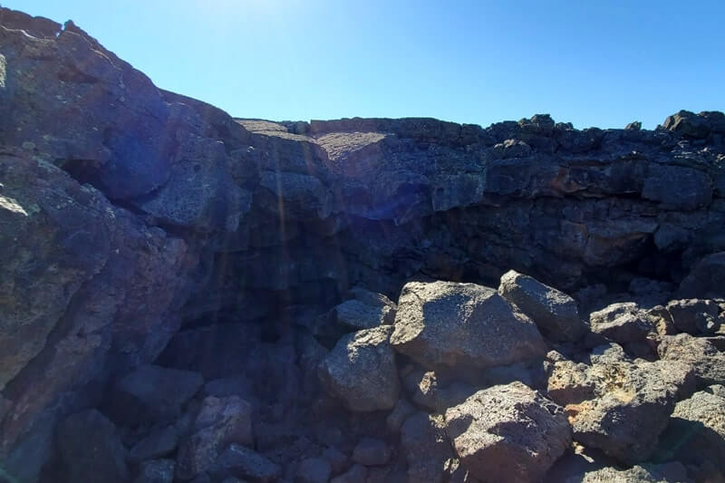 Getting to Dewdrop Cave entrance. craters of the moon. idaho travel blog