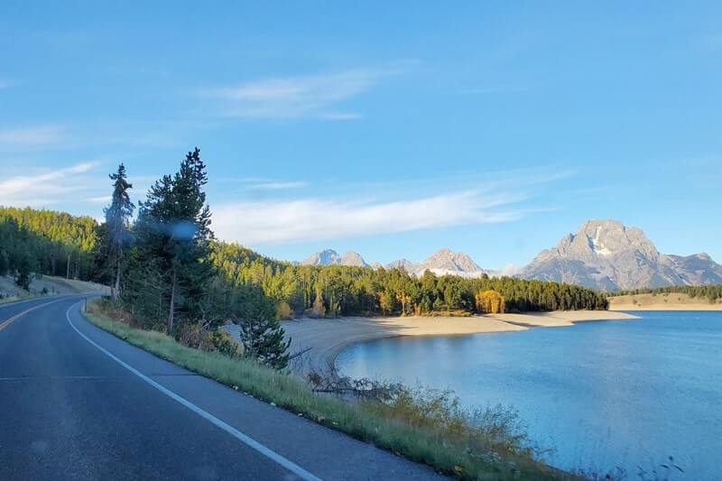 Driving the 42-mile scenic loop road in Grand Teton National Park: Driving through Grand Teton National Park from jackson lake dam to signal mountain road, north to south. wyoming travel blog